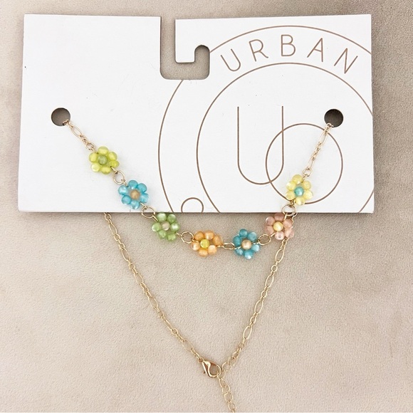 NWT Urban Outfitters Colorful Beaded Flower Chain Necklace - Picture 1 of 3